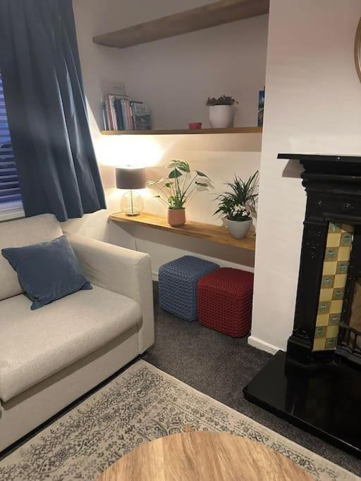 Ferienwohnung Revamped Holywood Town Centre House Exterior foto
